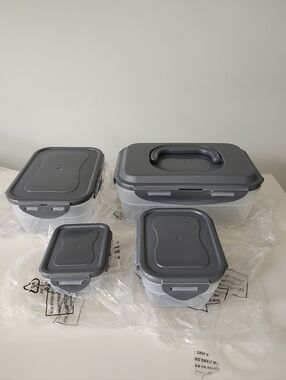LocknLock Food Storage Nesting Set Gray Four Pieces Rectangular NEW